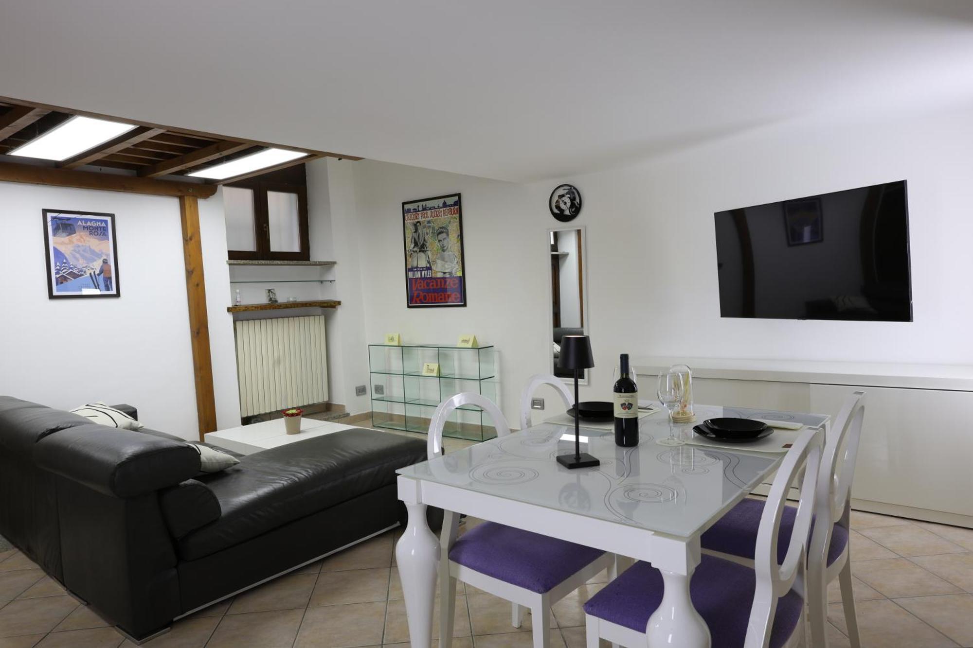 Loft Piazza Cavour Верчеллі Екстер'єр фото