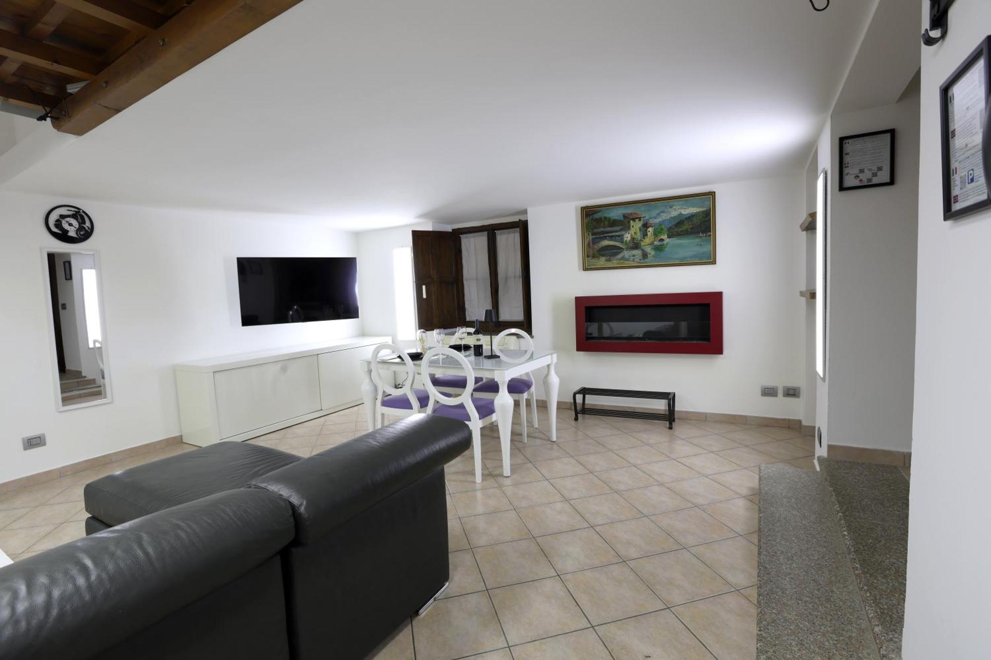 Loft Piazza Cavour Верчеллі Екстер'єр фото
